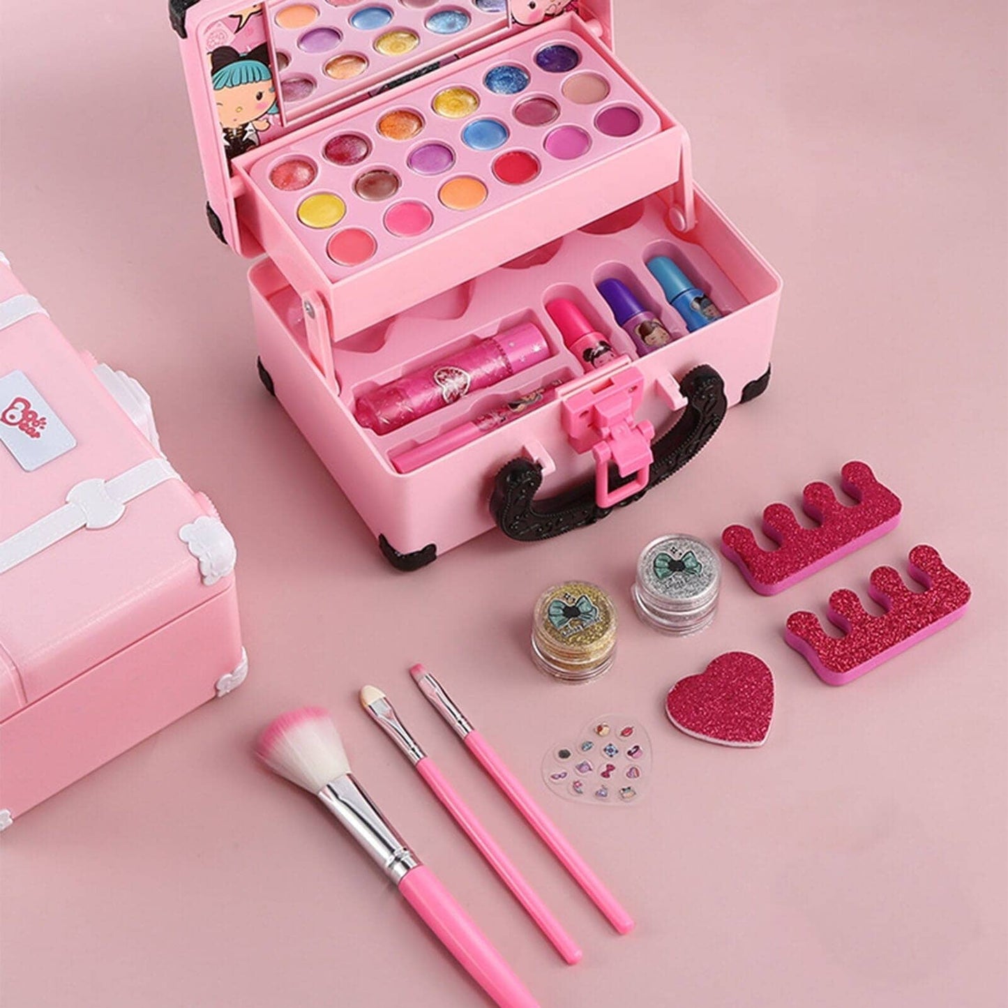 Kids’ Makeup Artist Deluxe Kit